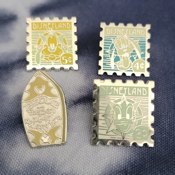 Set of 4 Disney Pins for Trading, Donald Duck, Pluto, Goofy, and Freddie the Bat - Picture 1 of 6